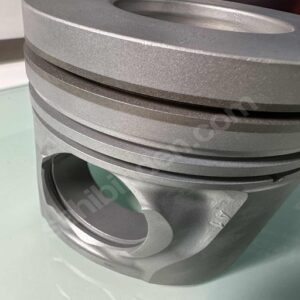 (2.EL)VOLVO PENTA D6 ORJİNAL PİSTON VE PİM