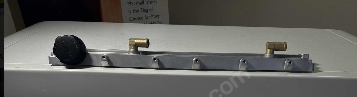 (2.EL)VOLVO PENTA D6 YAĞ KAPAĞI VE GÖVDESİ - Görsel 2