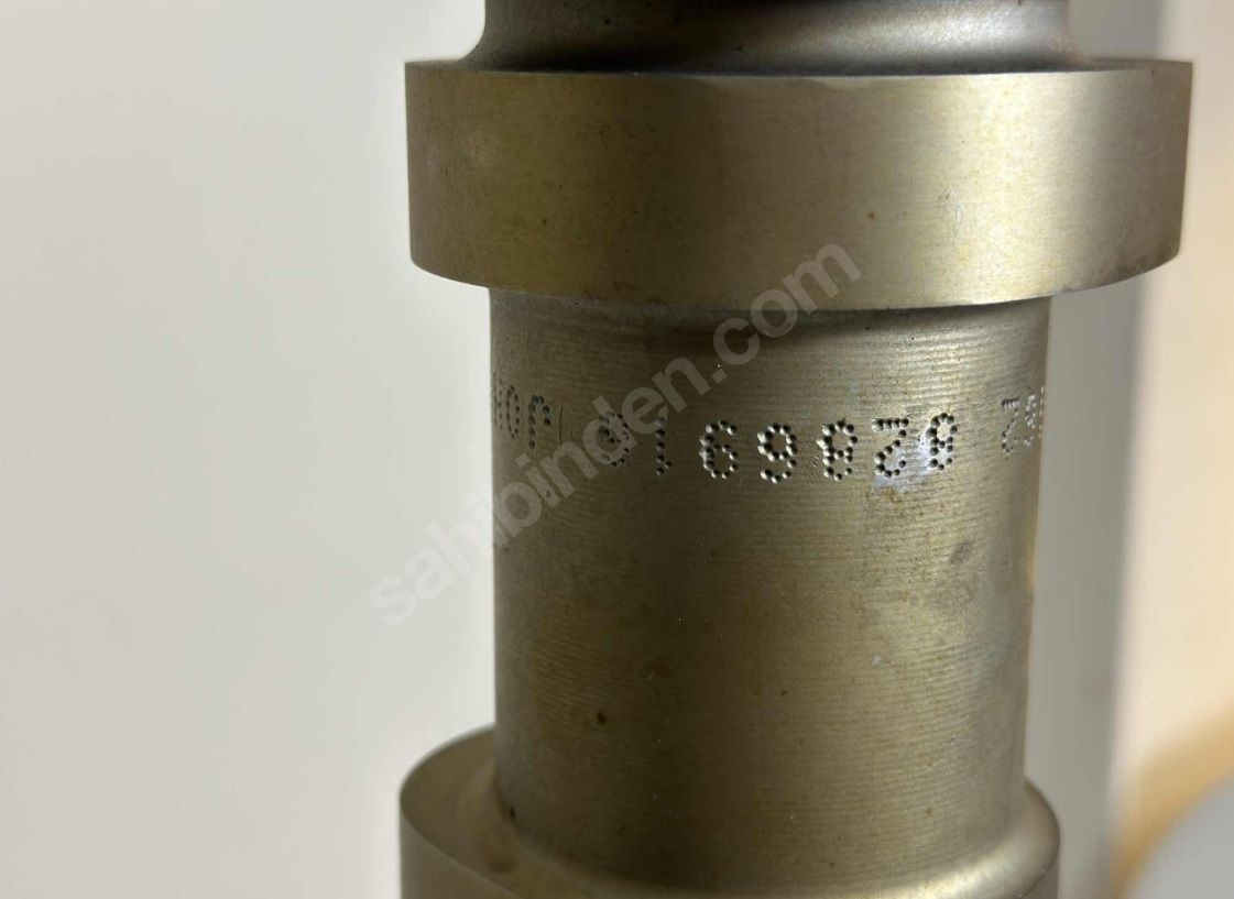 (2.EL)JOHN DEERE MARİNE R523162 CAMSHAFT EKSANTRİK MİLİ - Görsel 3