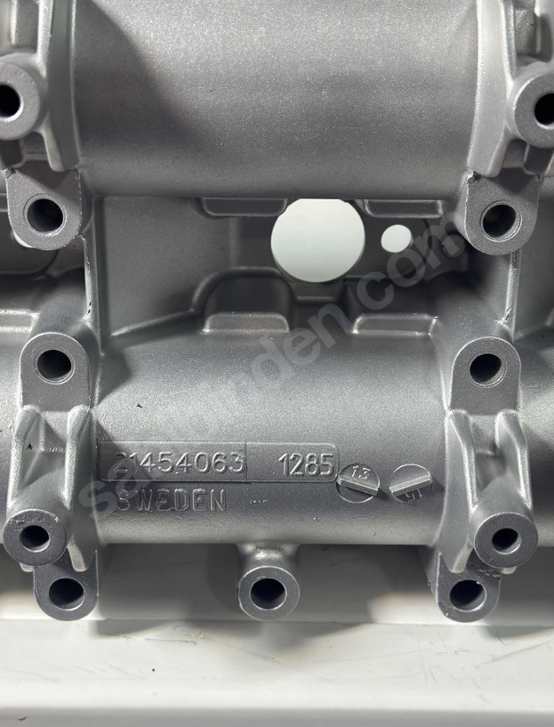 (2.EL)VOLVO PENTA D6 78490804 SÜPAP KAPAĞI - Görsel 4