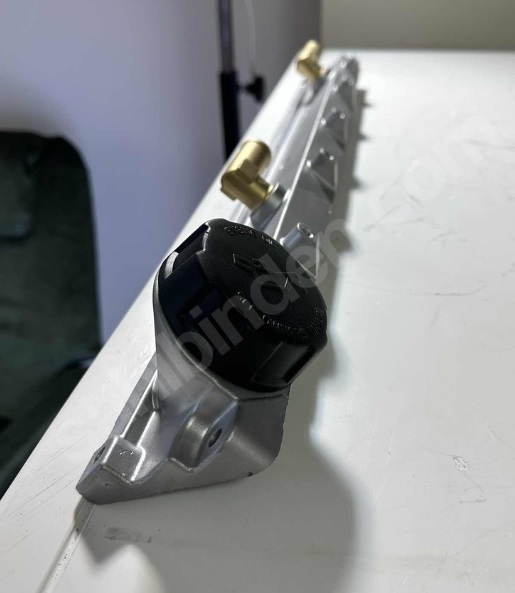 (2.EL)VOLVO PENTA D6 YAĞ KAPAĞI VE GÖVDESİ - Görsel 4