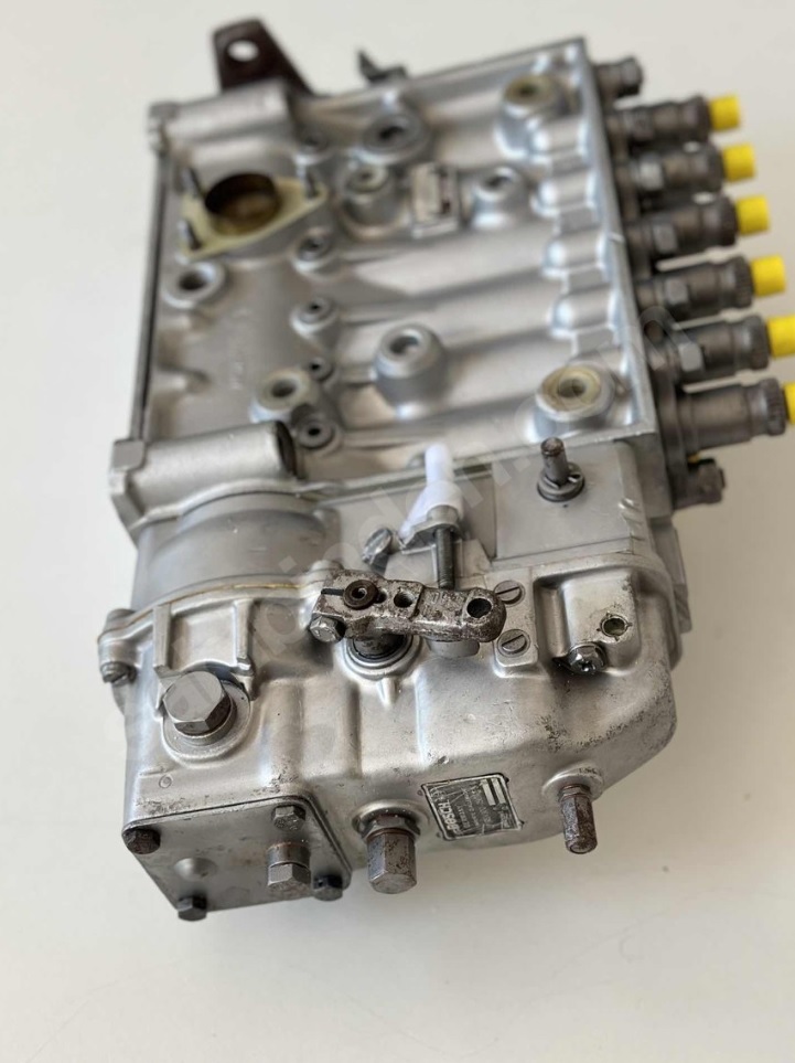 (2.EL)Volvo Penta TD 120G -121 Mazot Pompası BOSCH 0 401 846 773 - Görsel 2