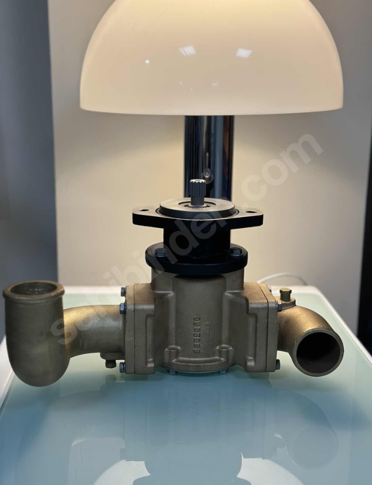 (2.EL)John Deere Marine 6135SFM75 Cooling Saewater Pump RE530872 - Görsel 3